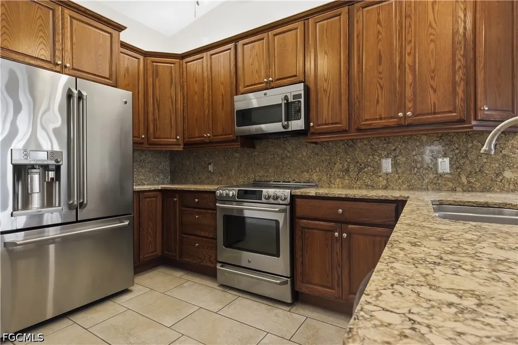 624 Mohawk Parkway Cape Coral FL 33914