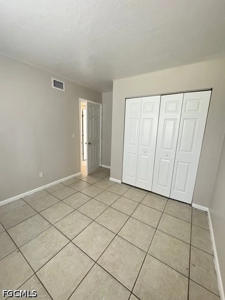 2944 Jackson Street Fort Myers FL 33901