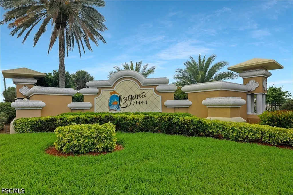 15370 Laguna Hills Drive Fort Myers FL 33908