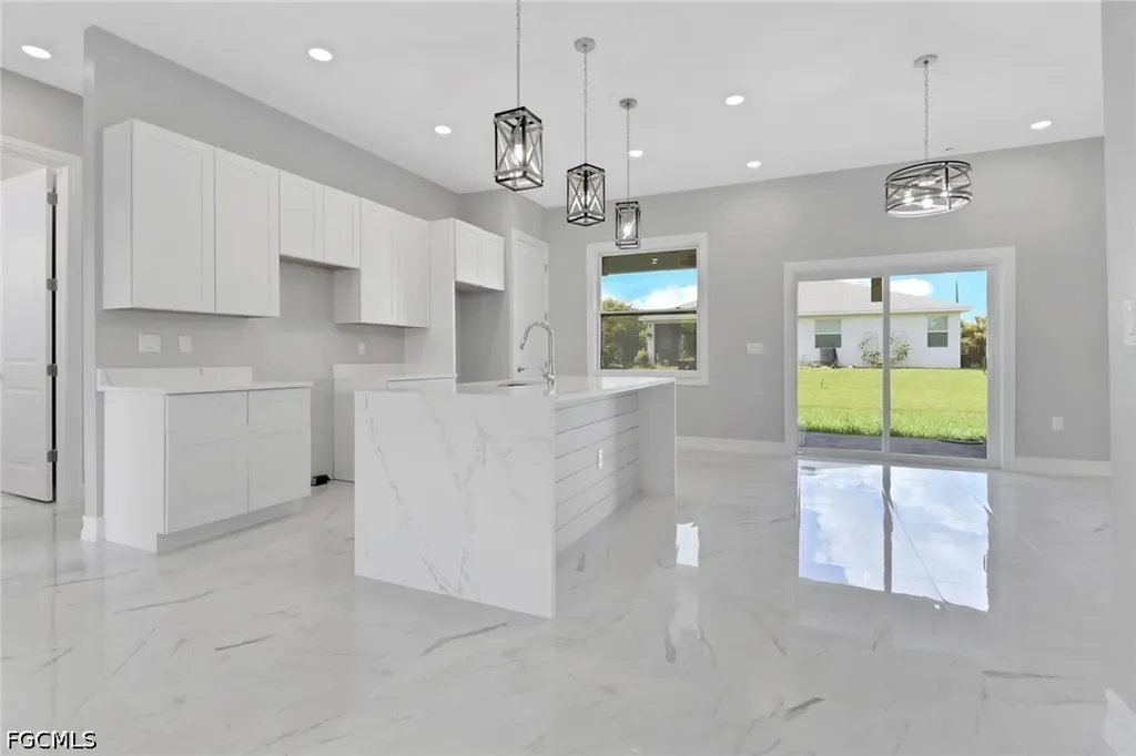 6138 Holt Court Fort Myers FL 33905