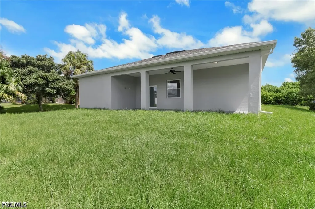 6138 Holt Court Fort Myers FL 33905