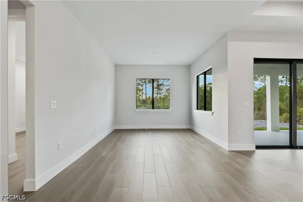 3269 54th Avenue NE Naples FL 34120