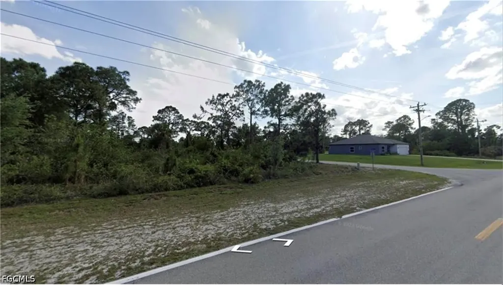 1016 Milwaukee Boulevard Lehigh Acres FL 33974