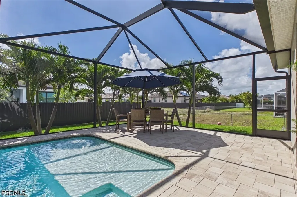 437 NW 38th Place Cape Coral FL 33993