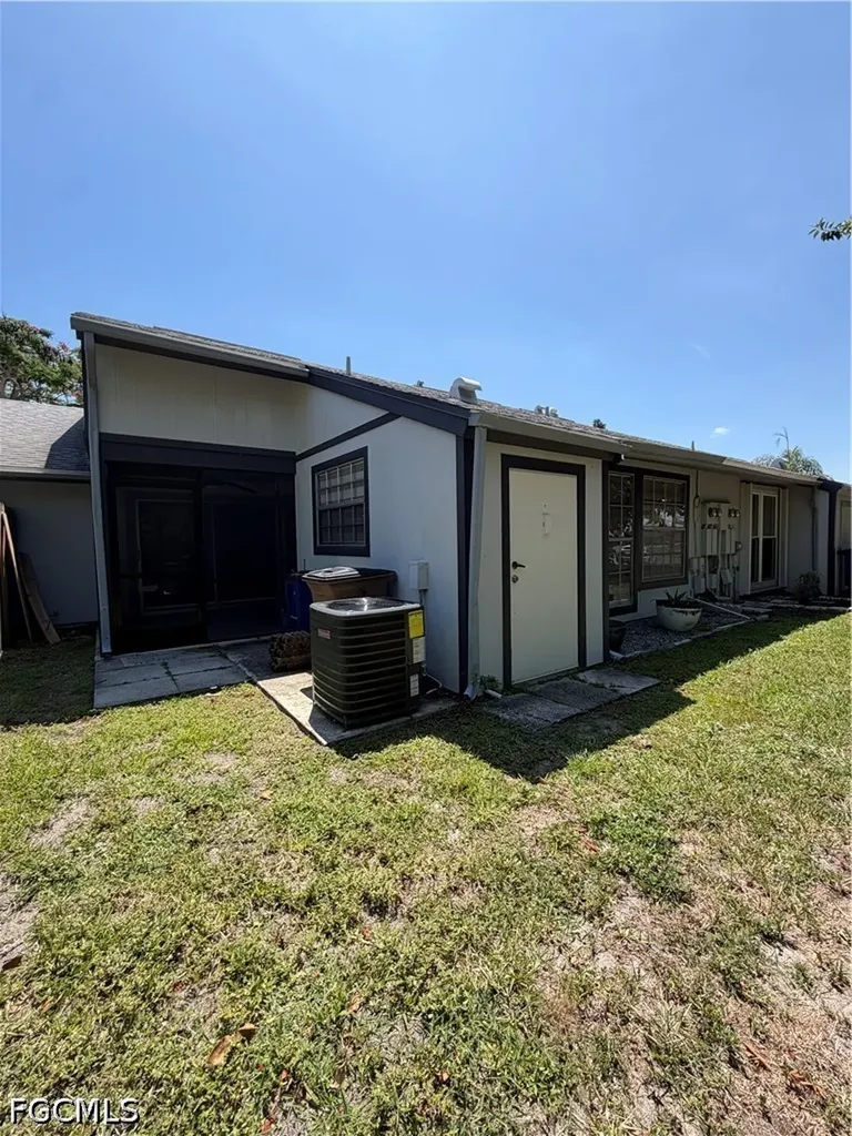 Lehigh Acres FL 33936