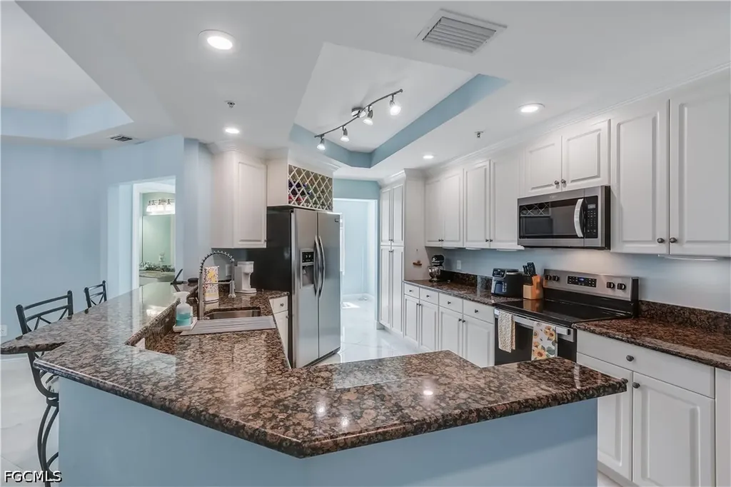 2743 1st Street Fort Myers FL 33916