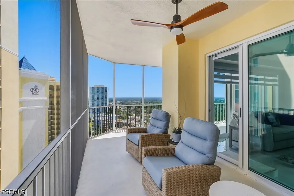 2743 1st Street Fort Myers FL 33916