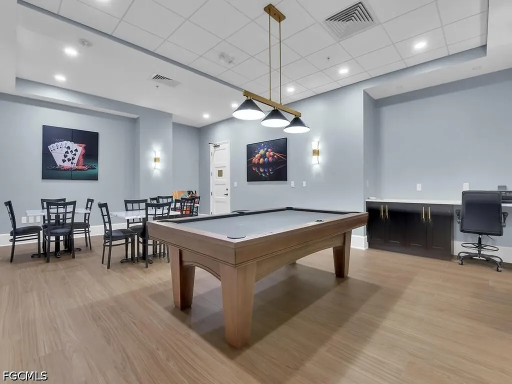 2745 1st Street Fort Myers FL 33916