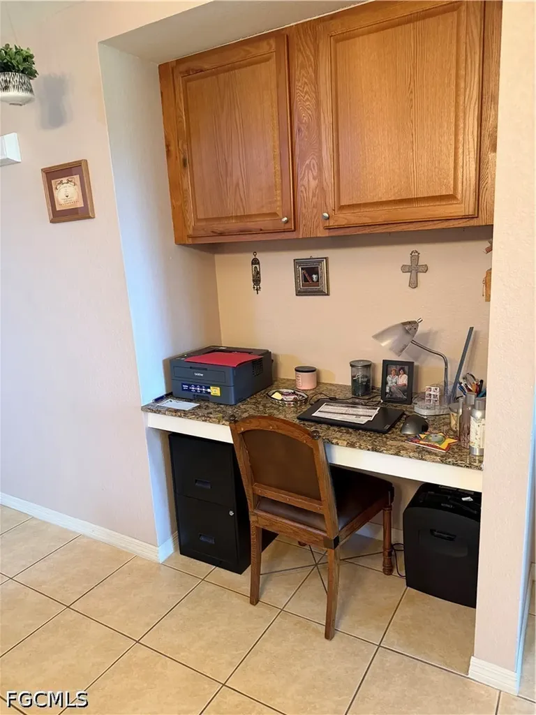 1860 Concordia Lake Circle Cape Coral FL 33909
