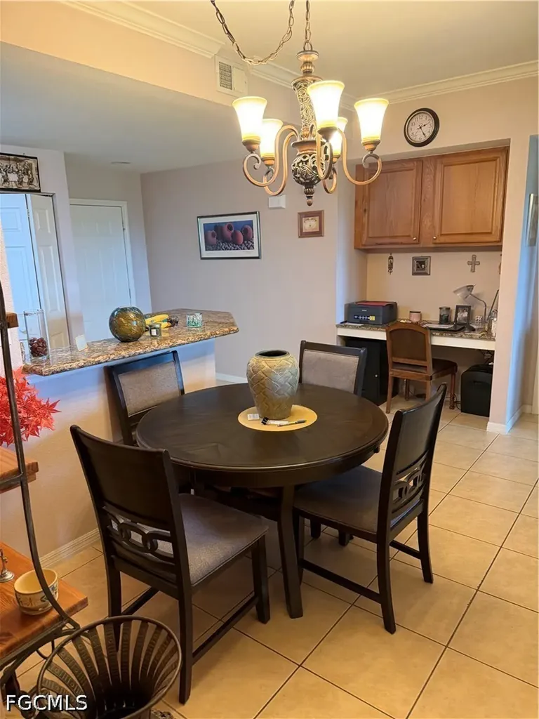 1860 Concordia Lake Circle Cape Coral FL 33909