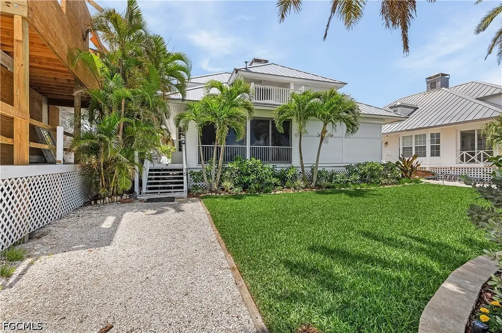 515 Useppa Useppa Island FL 33924