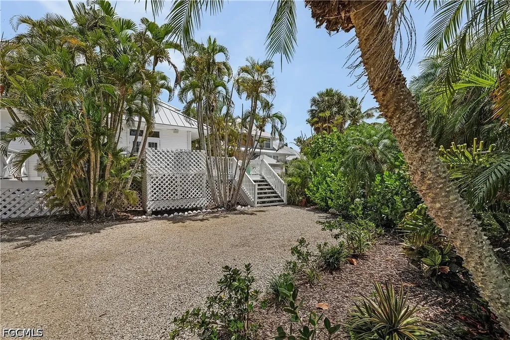 515 Useppa Useppa Island FL 33924