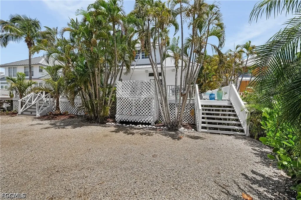 515 Useppa Useppa Island FL 33924