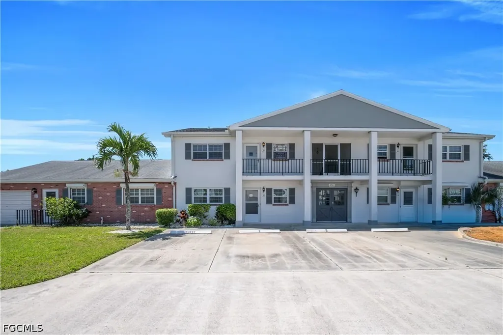 8741 Lueck Lane Fort Myers FL 33919