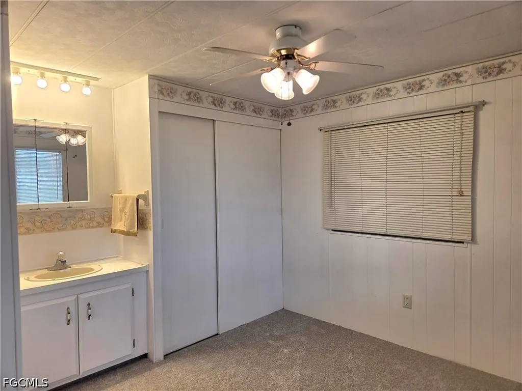 549 Freedom Street North Fort Myers FL 33917