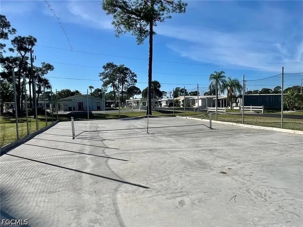 549 Freedom Street North Fort Myers FL 33917
