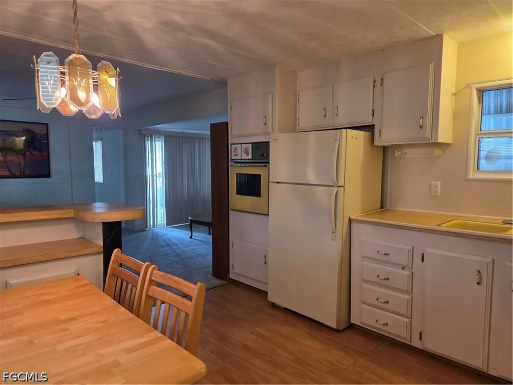 549 Freedom Street North Fort Myers FL 33917