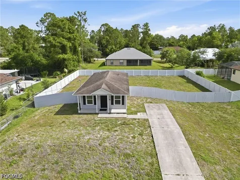 3824 17TH Street W Lehigh Acres FL 33971