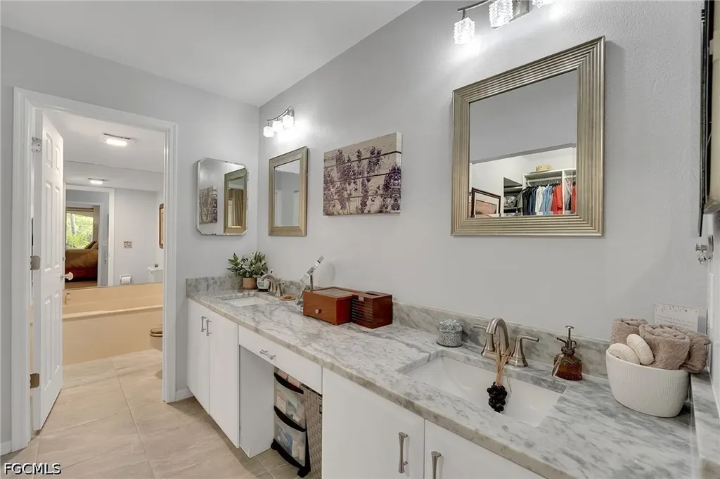11943 Seabreeze Cove Lane Fort Myers FL 33908
