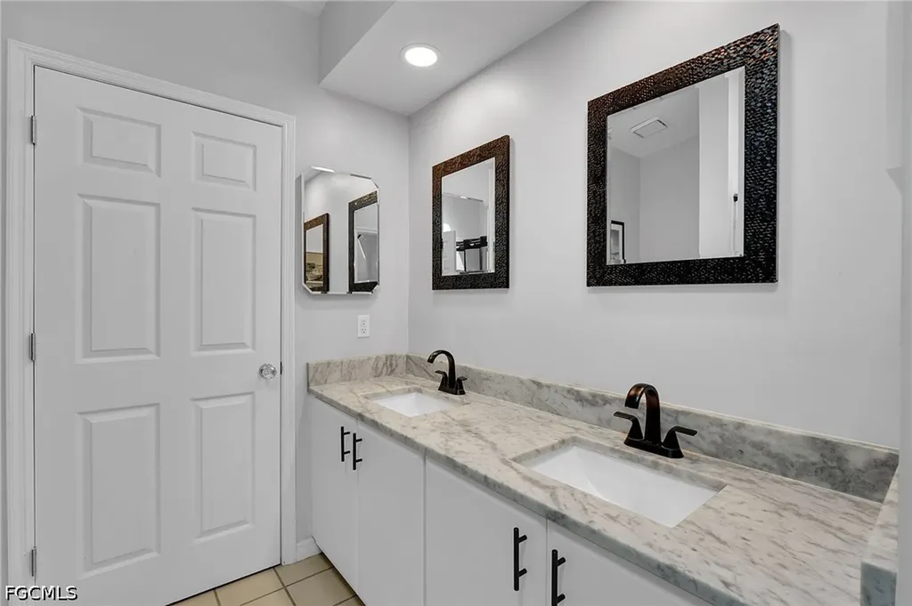 11943 Seabreeze Cove Lane Fort Myers FL 33908