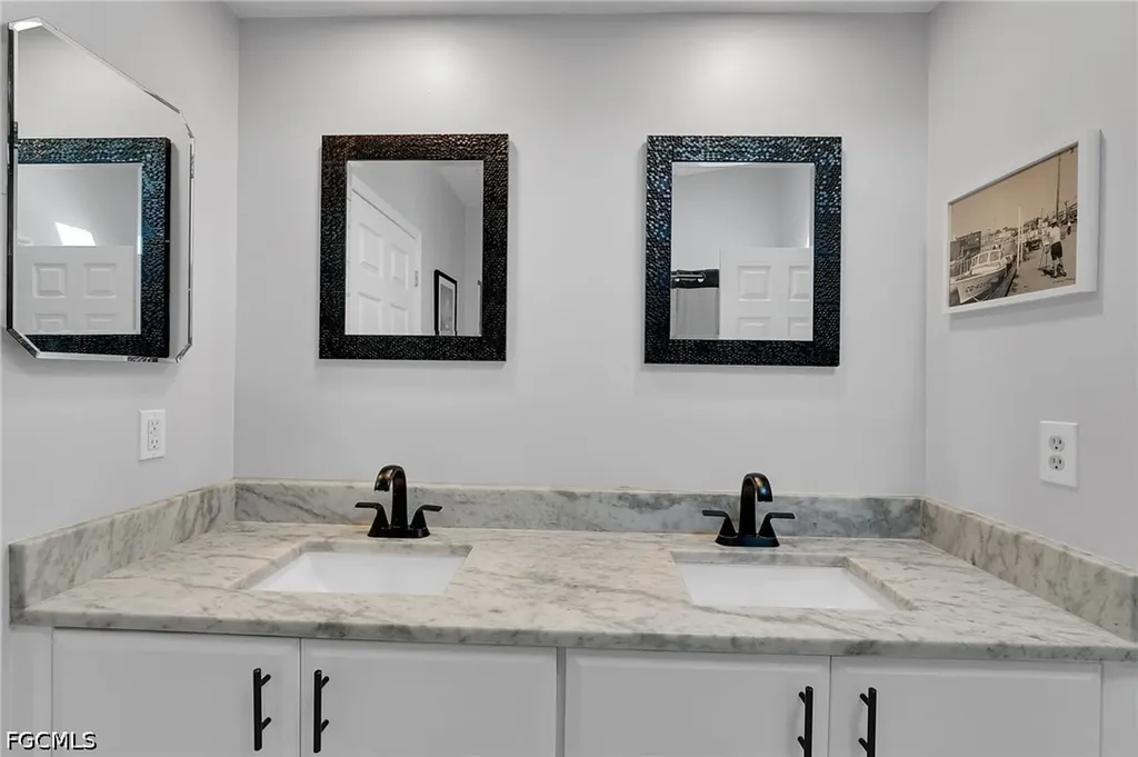 11943 Seabreeze Cove Lane Fort Myers FL 33908