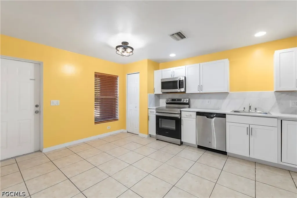 2405/2407 George Avenue S Lehigh Acres FL 33973