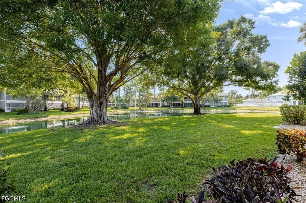 600 Misty Pines Circle Naples FL 34105