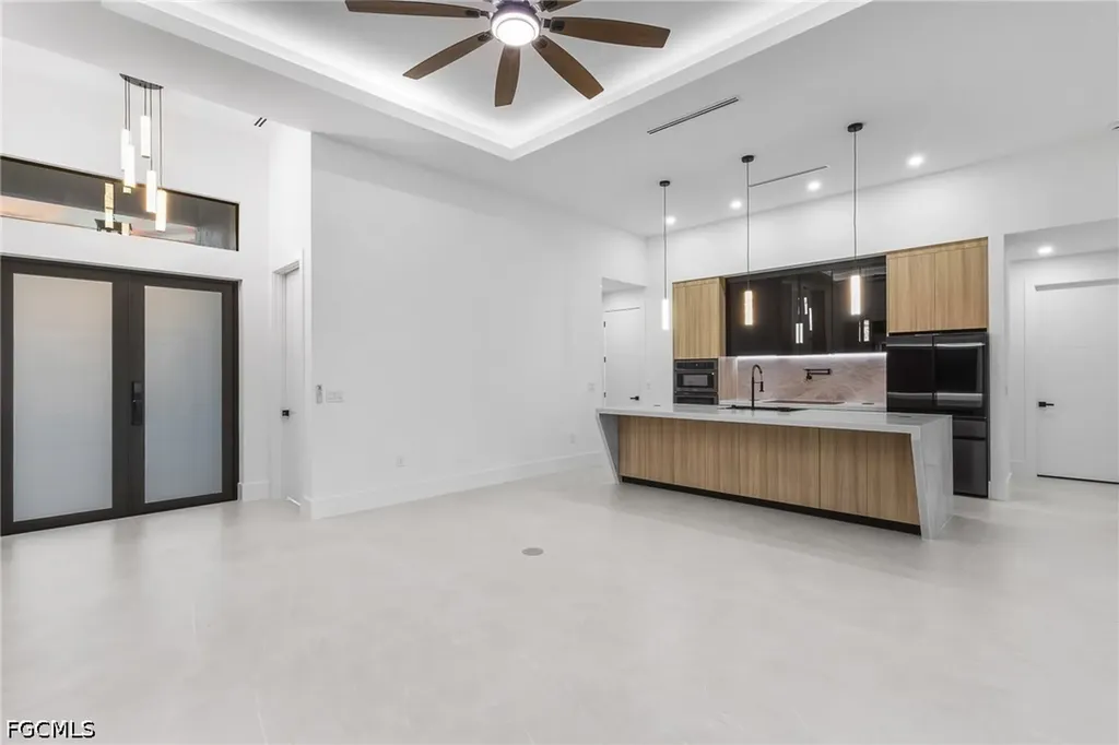 1919 SW 15th Place Cape Coral FL 33991