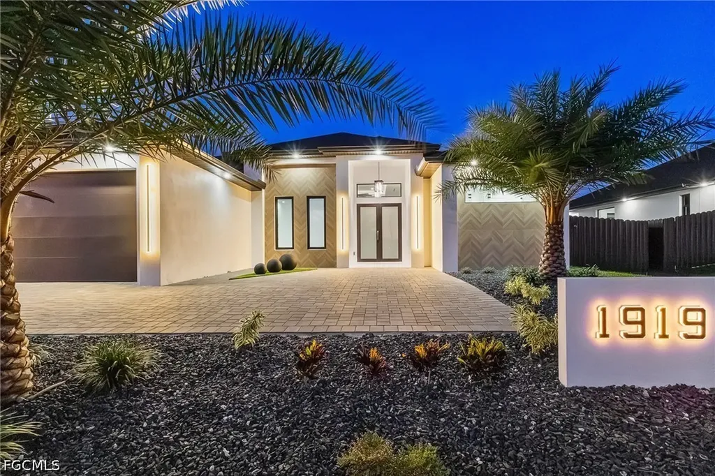 1919 SW 15th Place Cape Coral FL 33991