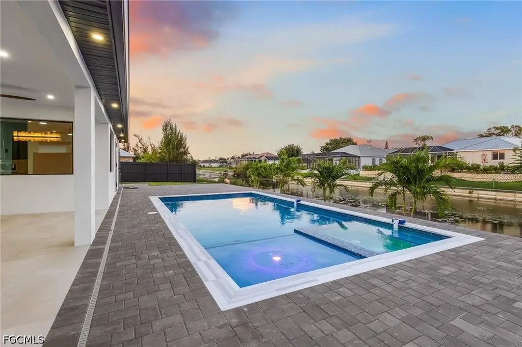 1919 SW 15th Place Cape Coral FL 33991