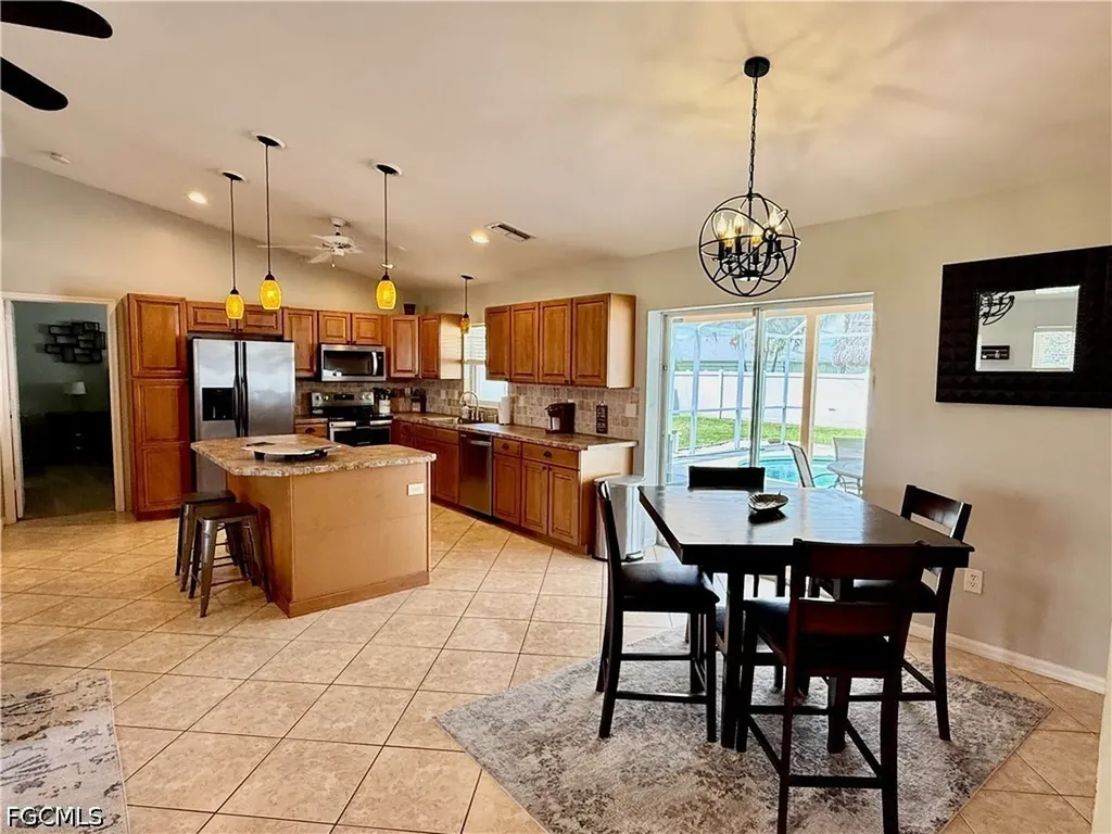 213 SW 10th Terrace Cape Coral FL 33991
