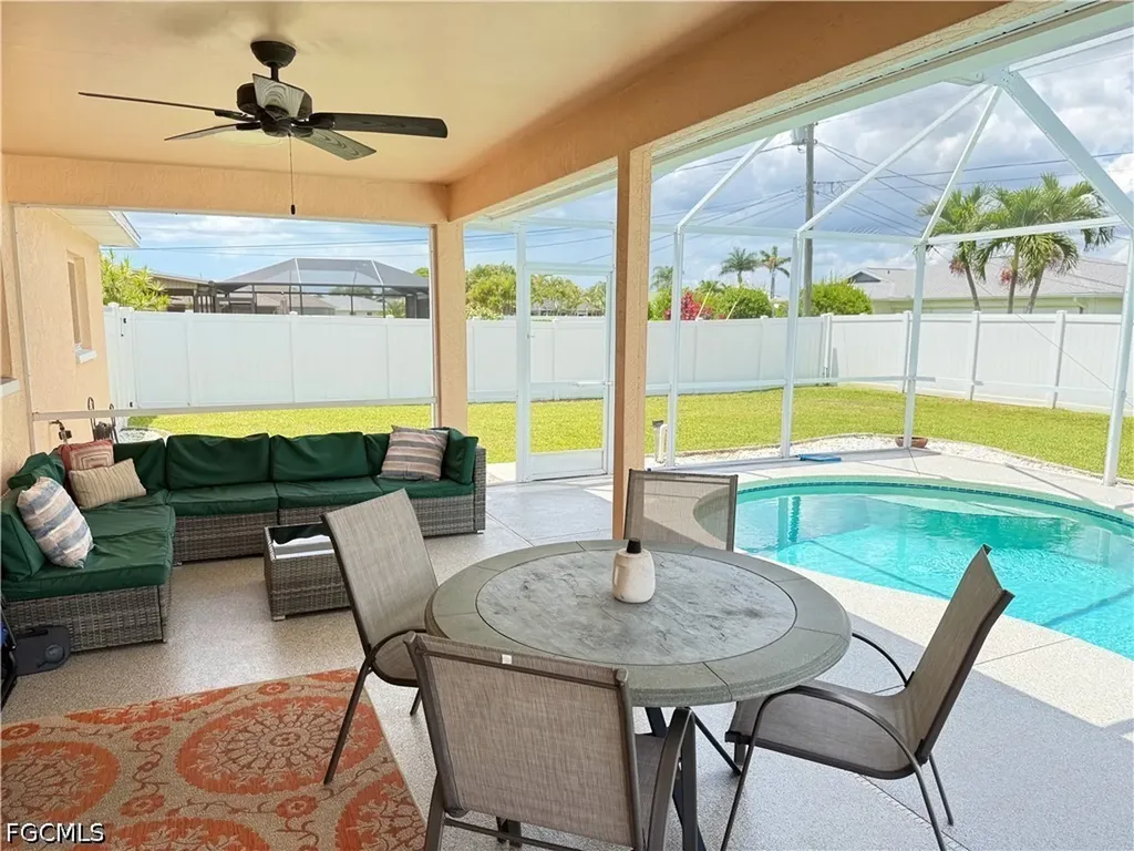 213 SW 10th Terrace Cape Coral FL 33991