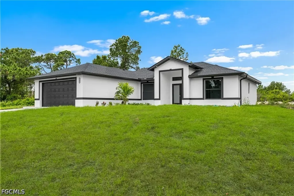 546 Genoa Avenue S Lehigh Acres FL 33974