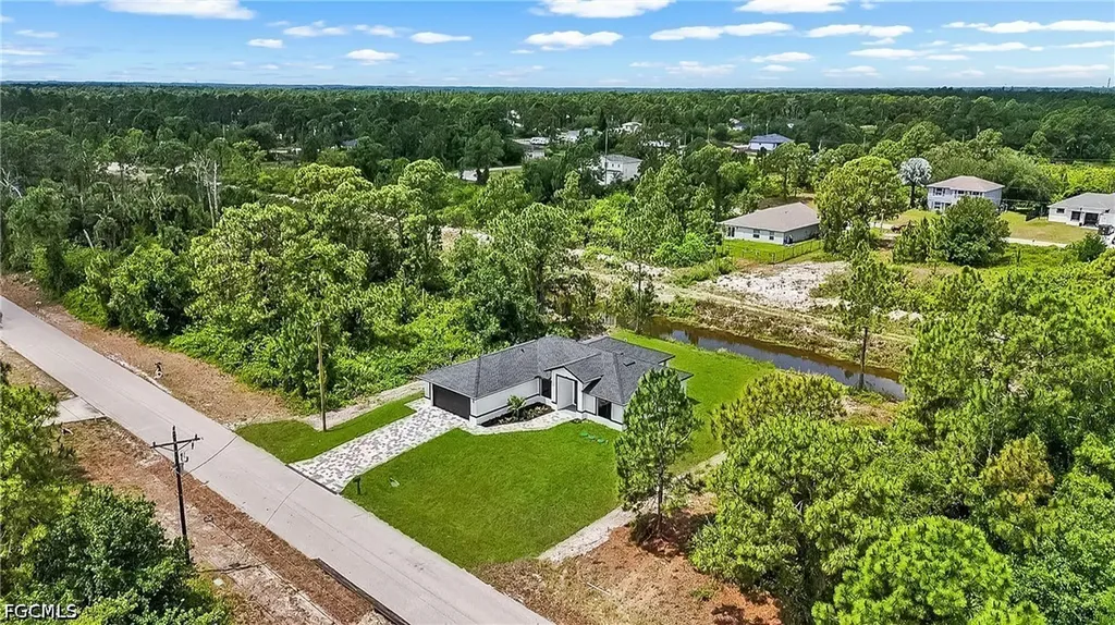 546 Genoa Avenue S Lehigh Acres FL 33974