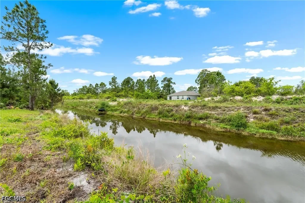 546 Genoa Avenue S Lehigh Acres FL 33974