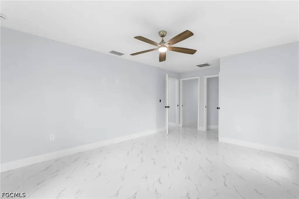 546 Genoa Avenue S Lehigh Acres FL 33974