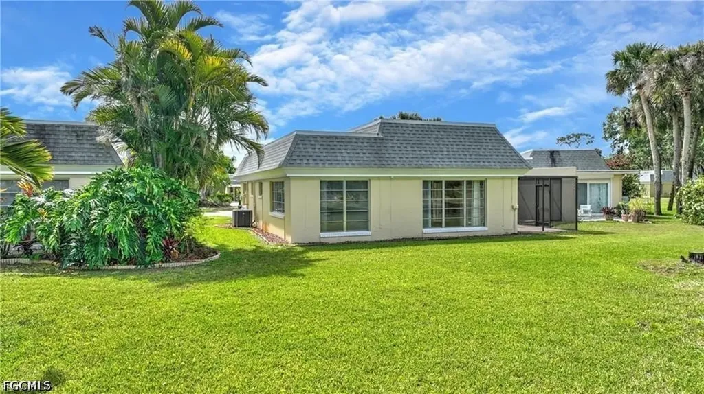 9 Park Lane Circle Lehigh Acres FL 33936