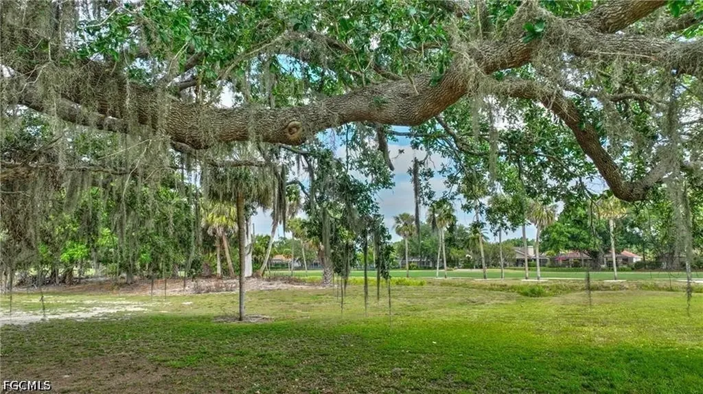 9 Park Lane Circle Lehigh Acres FL 33936