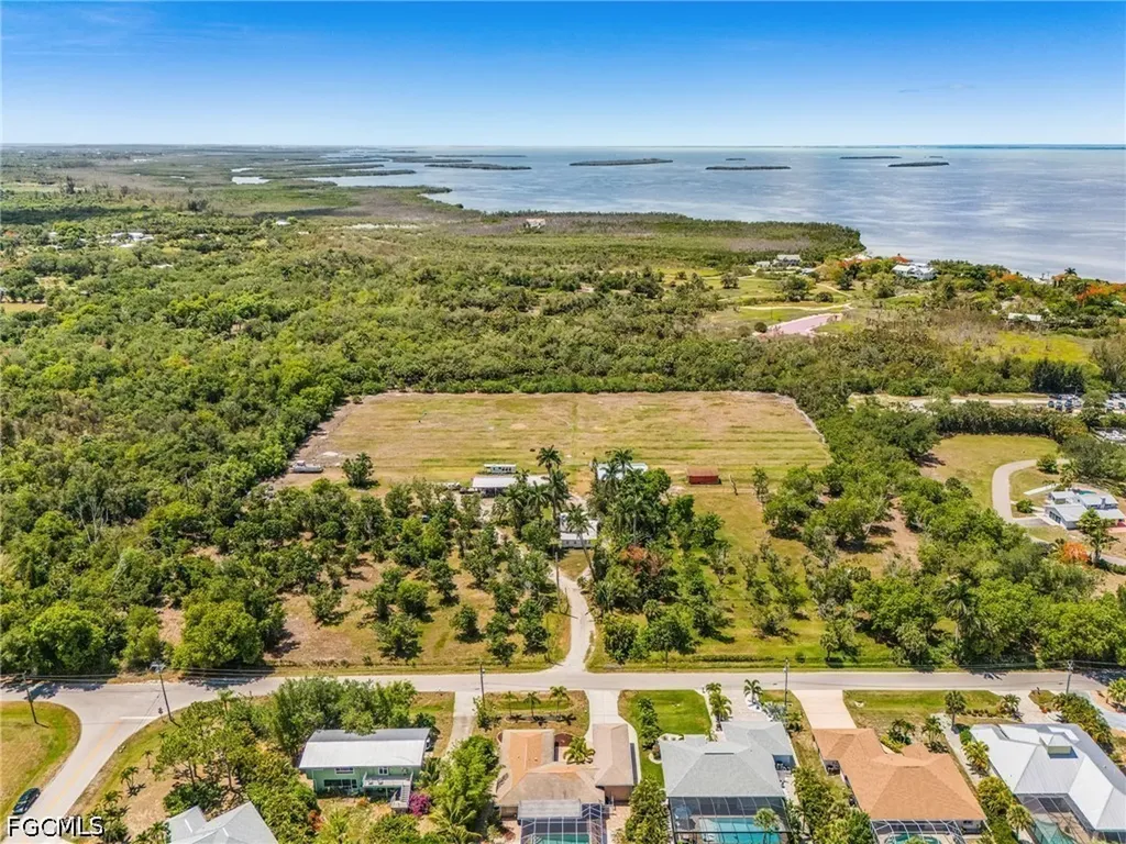 7535 Caloosa Drive Bokeelia FL 33922