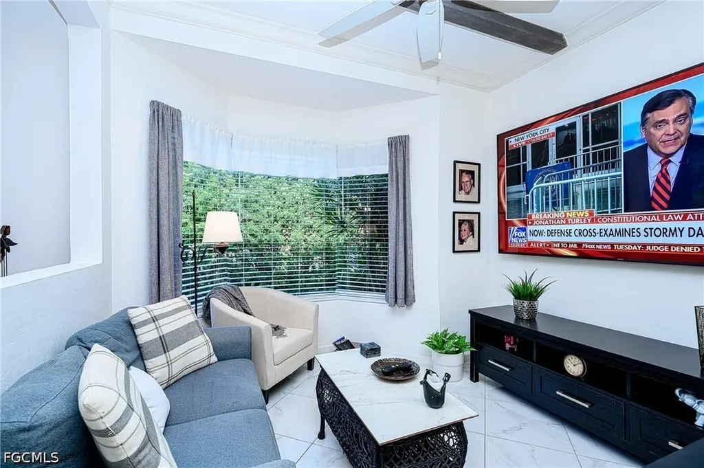 133 Colonade Circle Naples FL 34103
