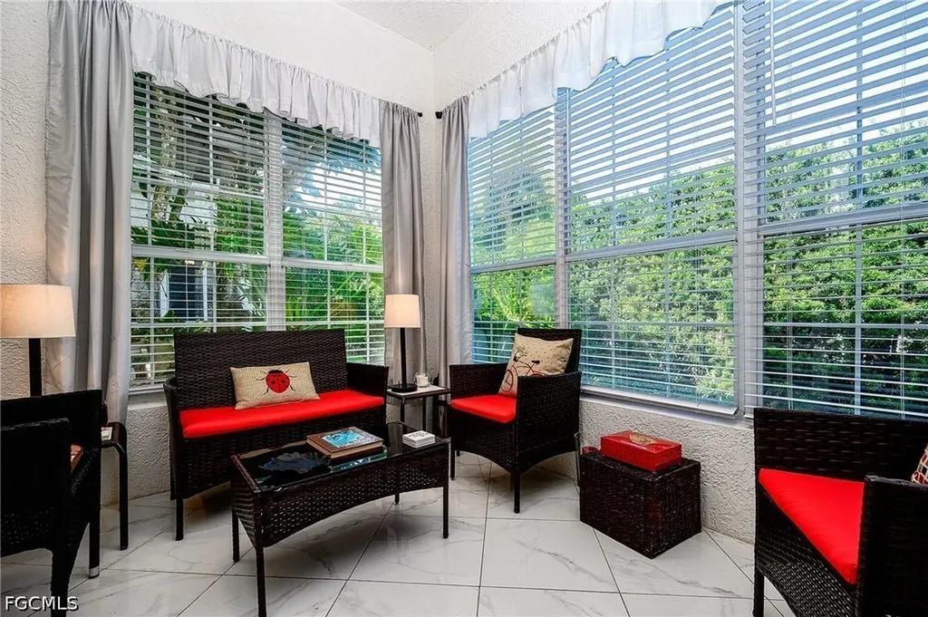 133 Colonade Circle Naples FL 34103
