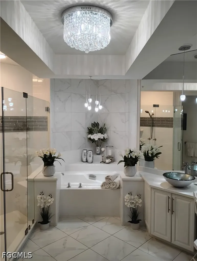 133 Colonade Circle Naples FL 34103
