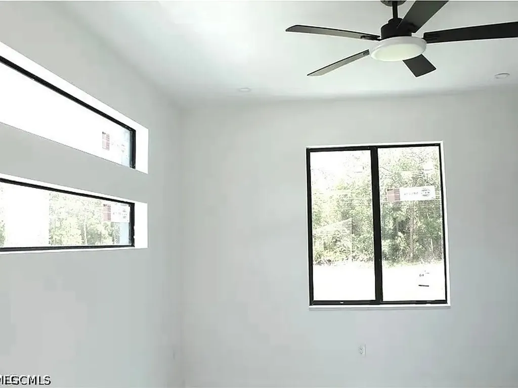 2504 E 2nd Street Lehigh Acres FL 33936