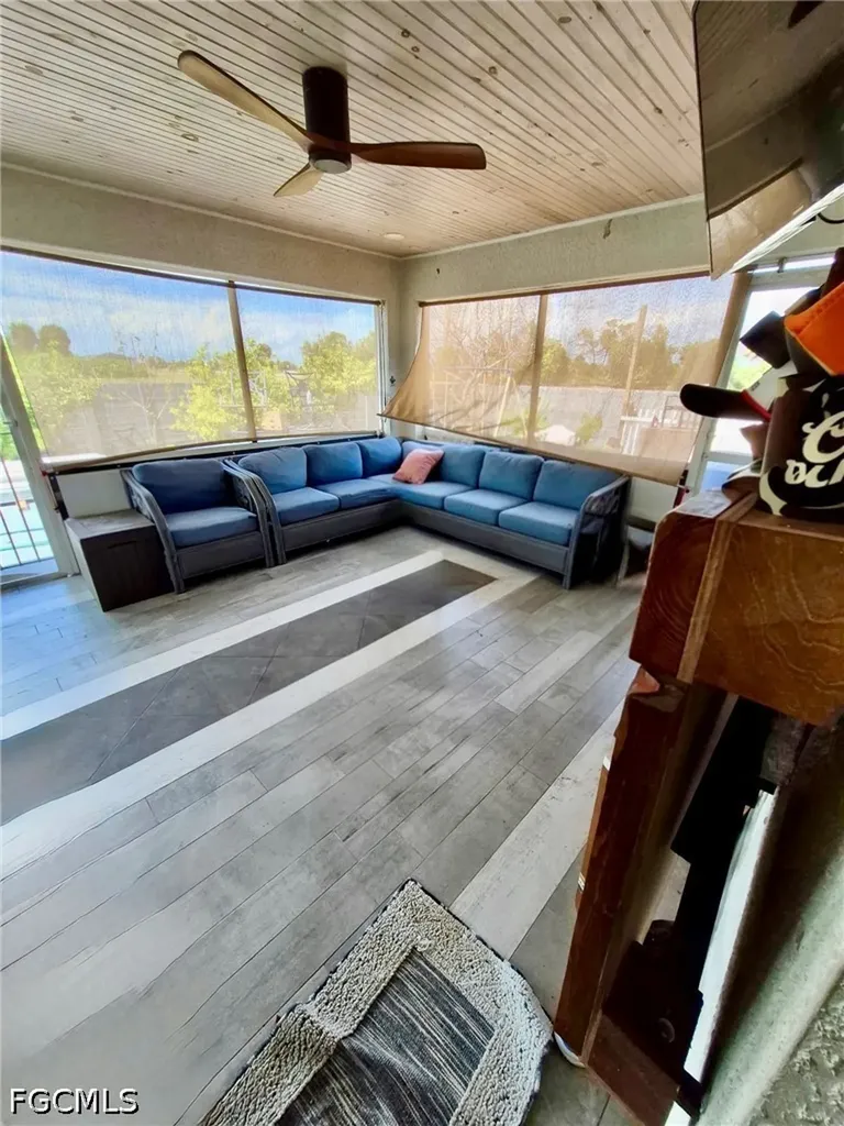 4009 NW 36th Lane Cape Coral FL 33993