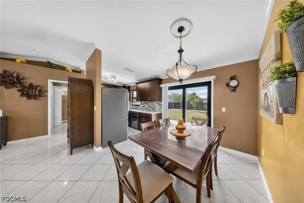 2010 NE 24th Terrace Cape Coral FL 33909