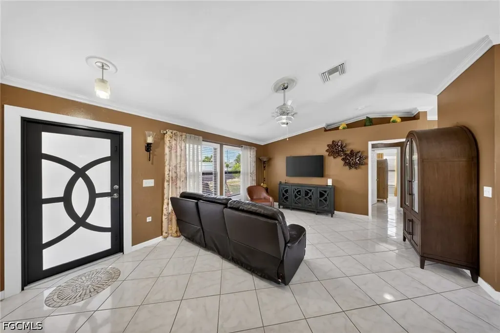 2010 NE 24th Terrace Cape Coral FL 33909