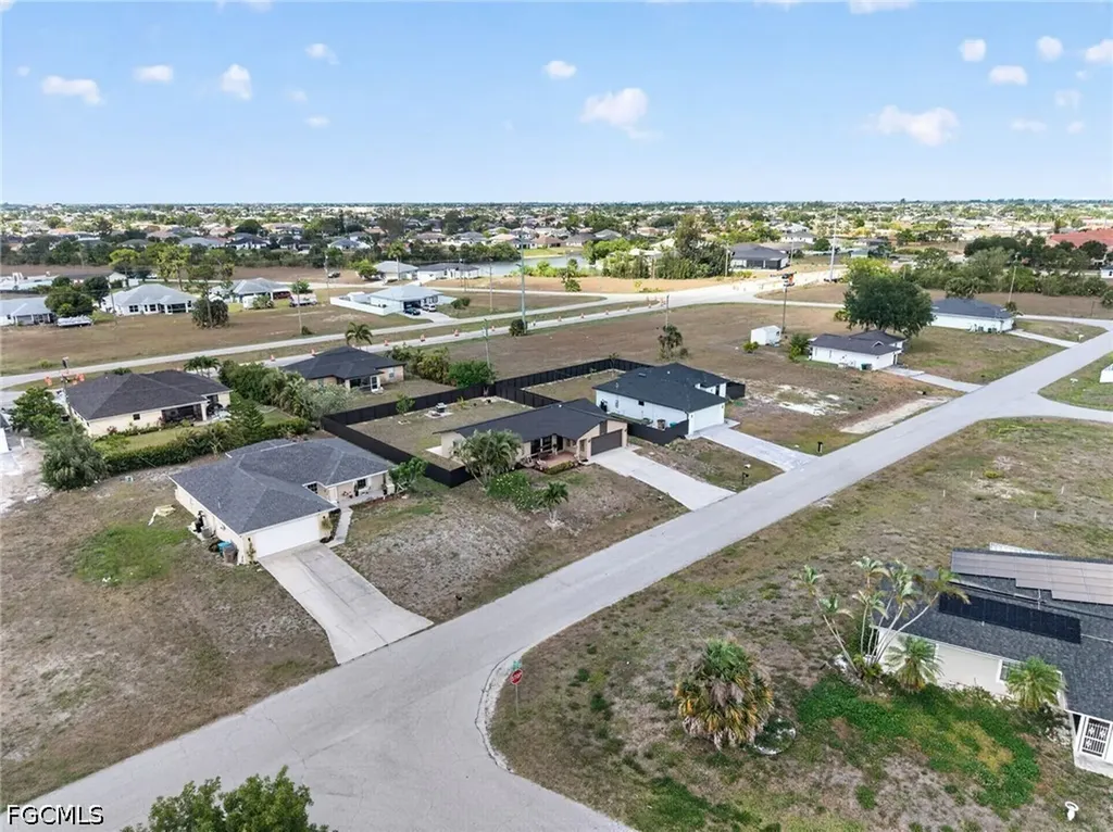 2010 NE 24th Terrace Cape Coral FL 33909