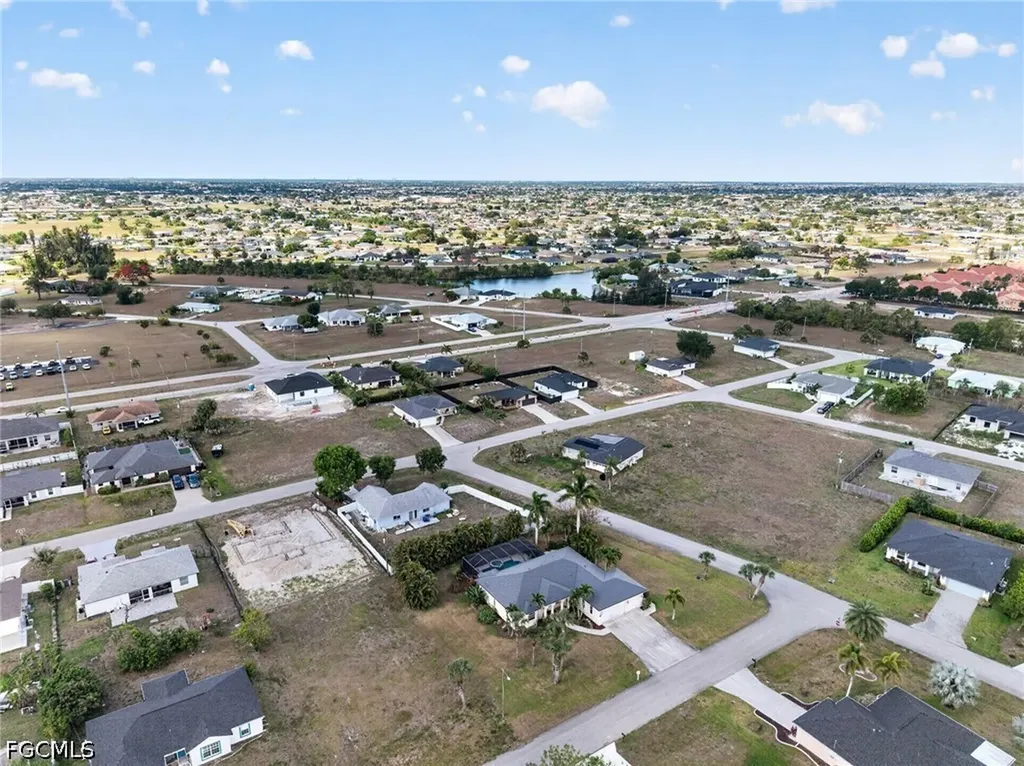 2010 NE 24th Terrace Cape Coral FL 33909