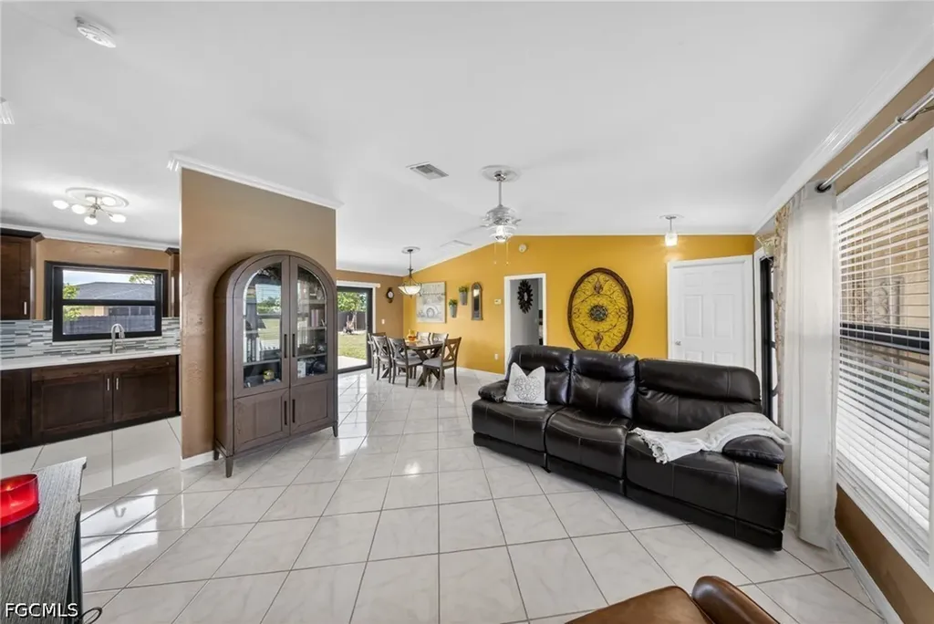 2010 NE 24th Terrace Cape Coral FL 33909