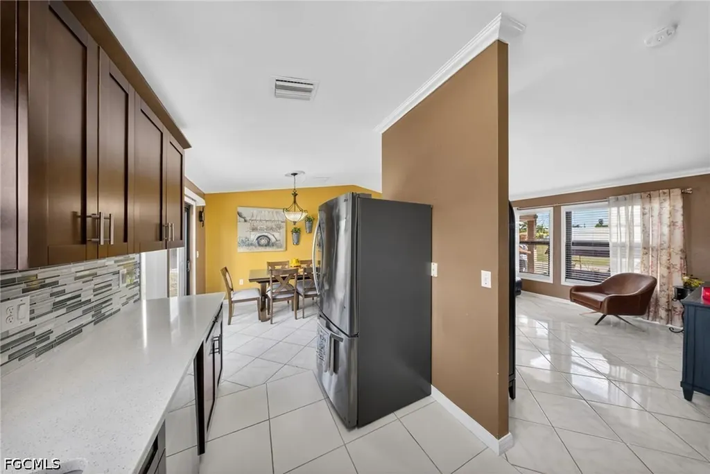 2010 NE 24th Terrace Cape Coral FL 33909